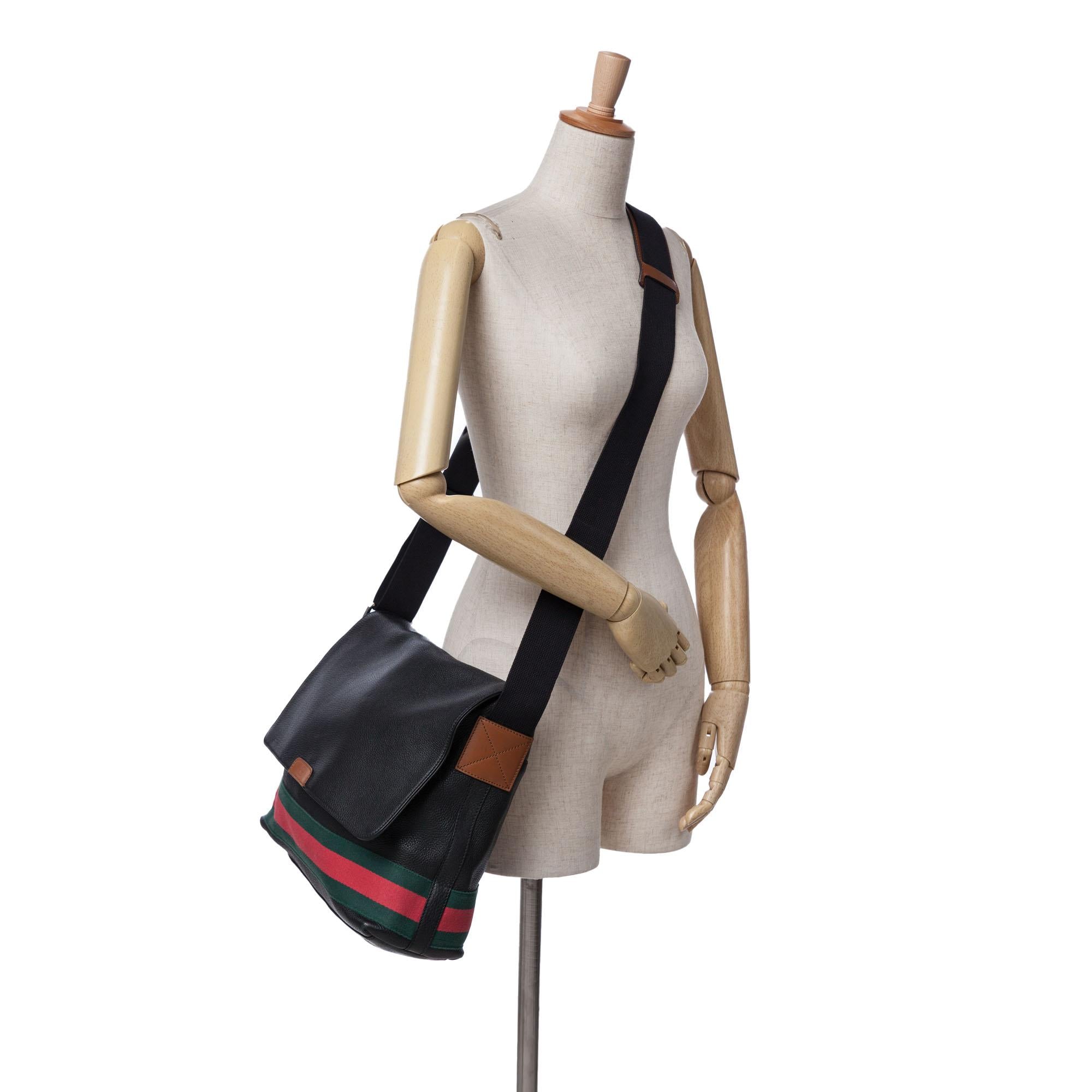 Gucci Leather Web MessLBger Bag