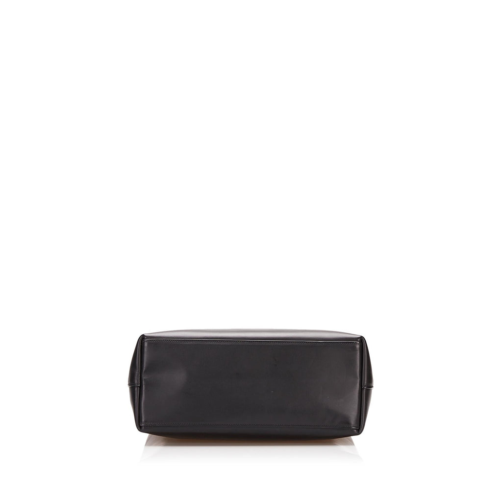Gucci Leather shoulder Bag (SHG-35496)