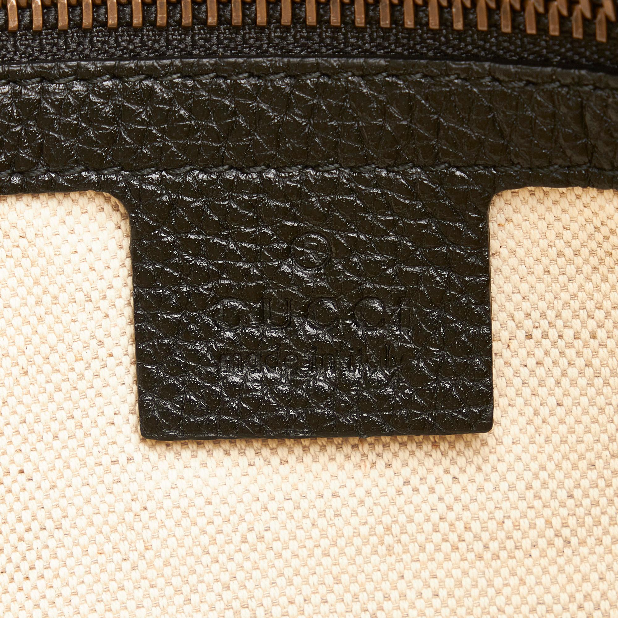 Gucci Logo Half Moon Hobo (SHG-FIF1Za)