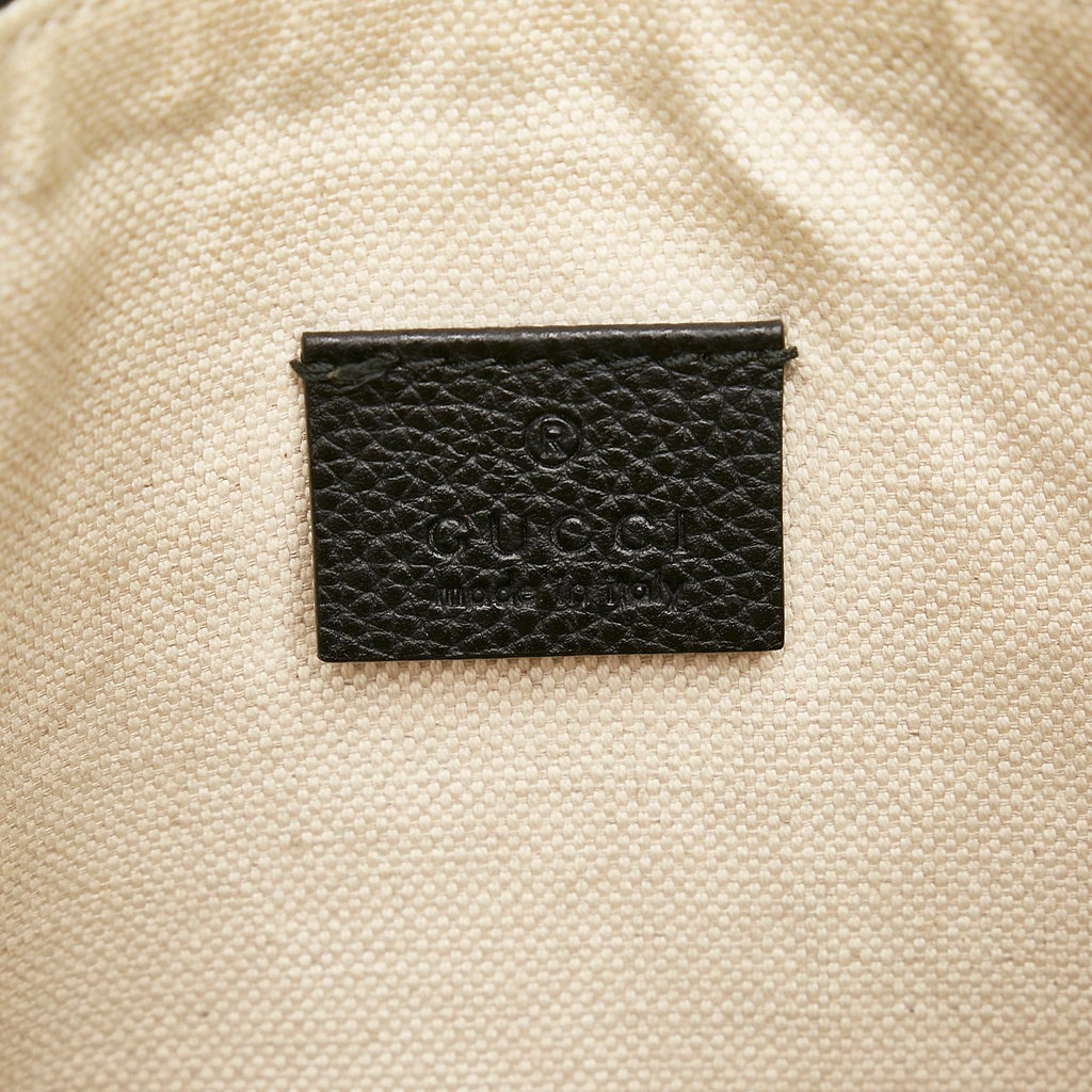 Gucci Logo Leather Clutch (SHG-Kmt4iX)