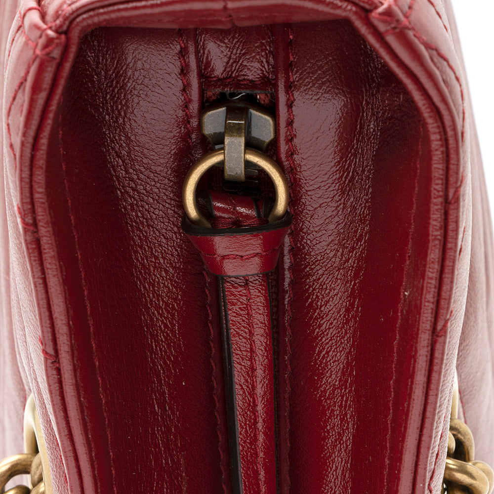 Gucci Matelasse Calfskin Gucci Marmont Medium Chain Tote (SHF-21108)