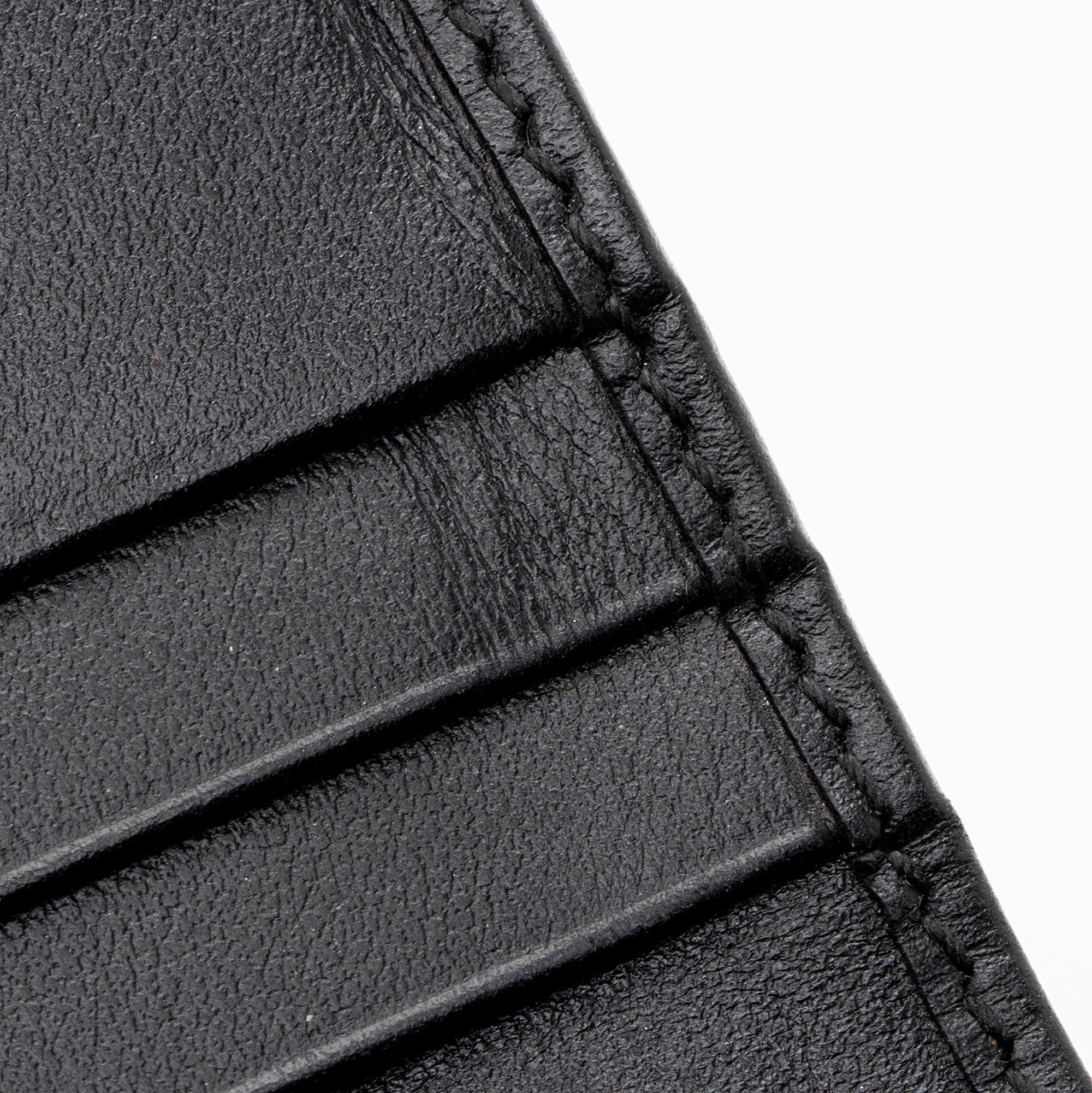 Gucci Matelasse Leather GG Marmont Card Wallet