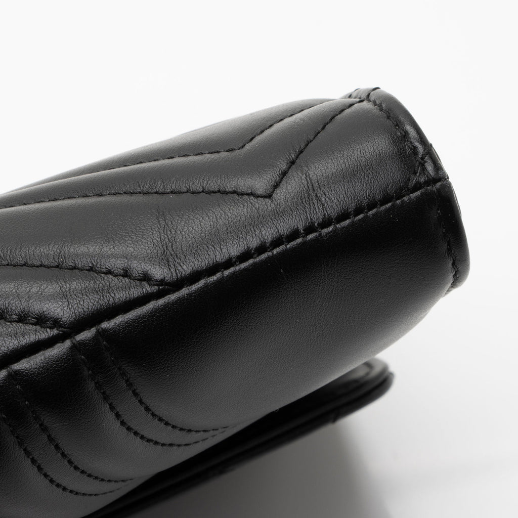 Gucci Matelasse Leather GG Marmont Clutch (SHF-ZRS6E1)