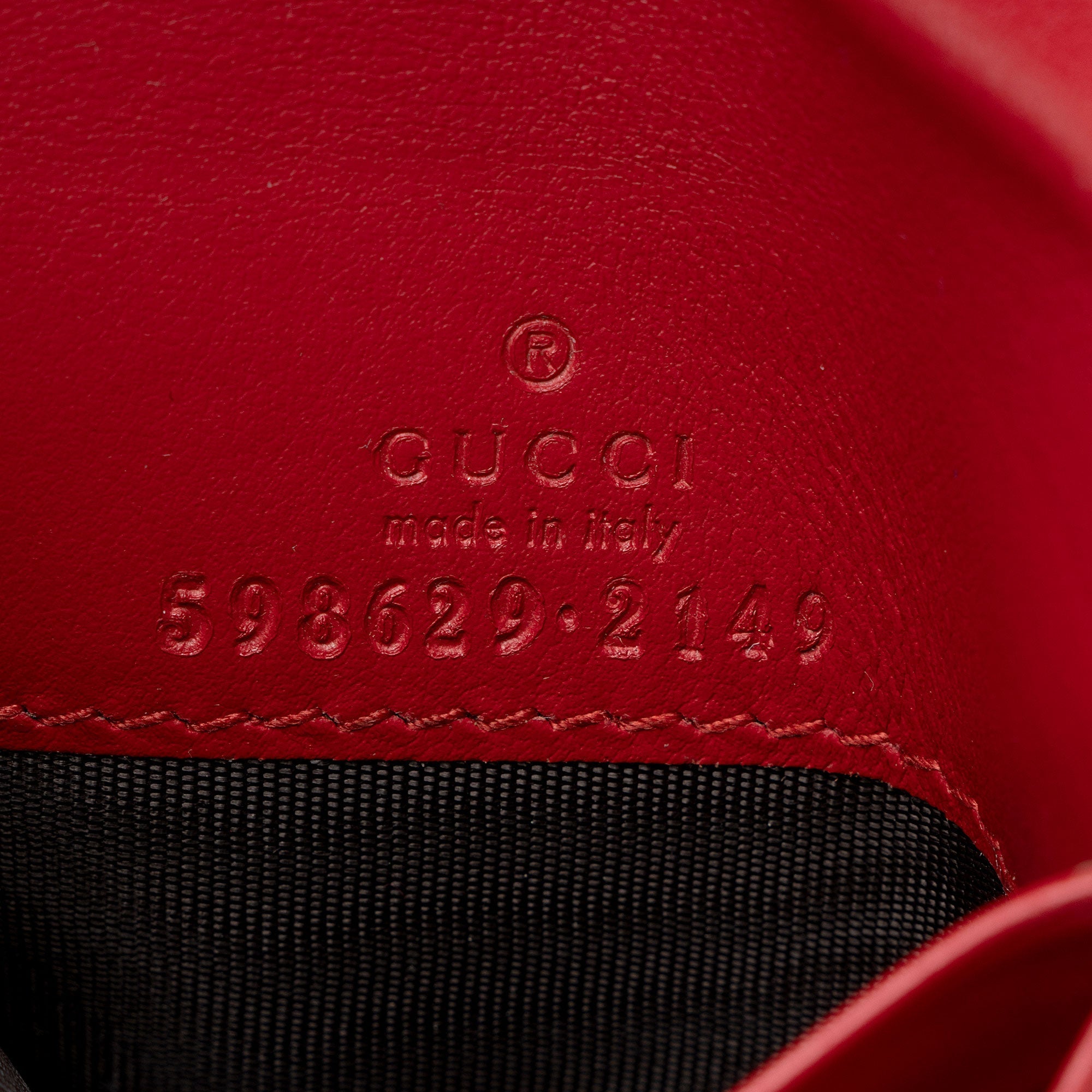 Gucci Matelasse Leather GG Marmont Compact Wallet