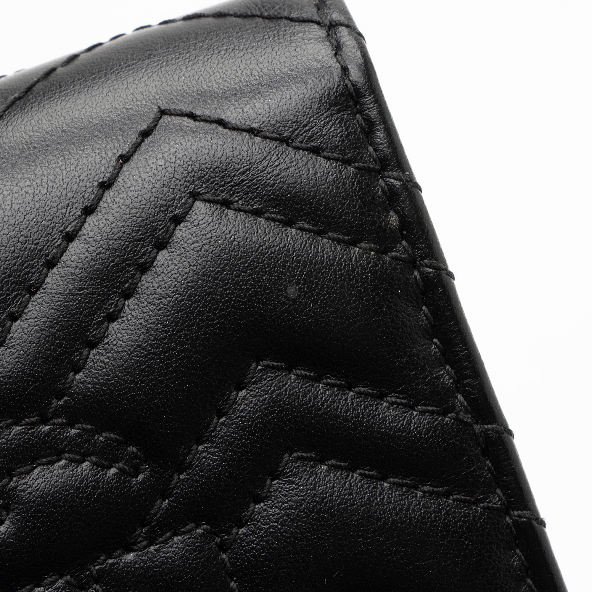 Gucci Matelasse Leather GG Marmont Compact Wallet