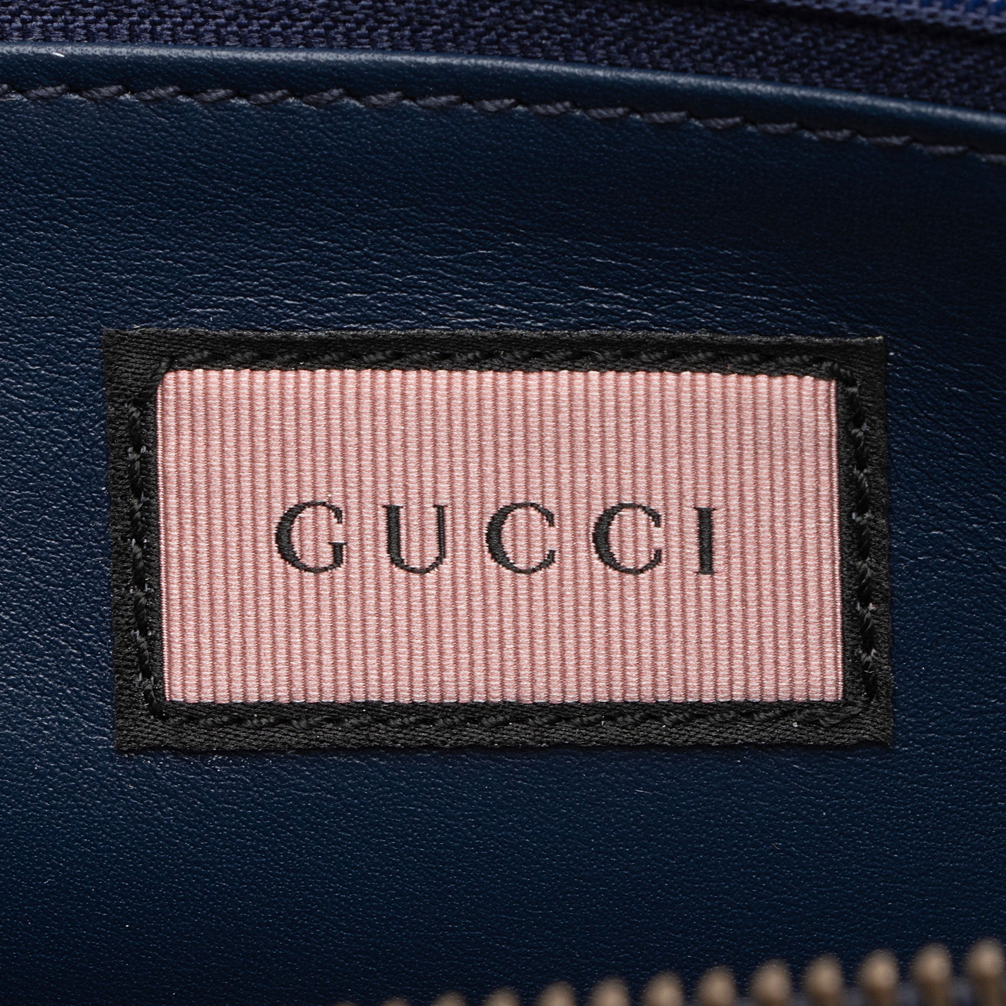 Gucci Matelasse Leather GG Marmont Ghost Zip Around Wallet (SHF-Mkg7g9)