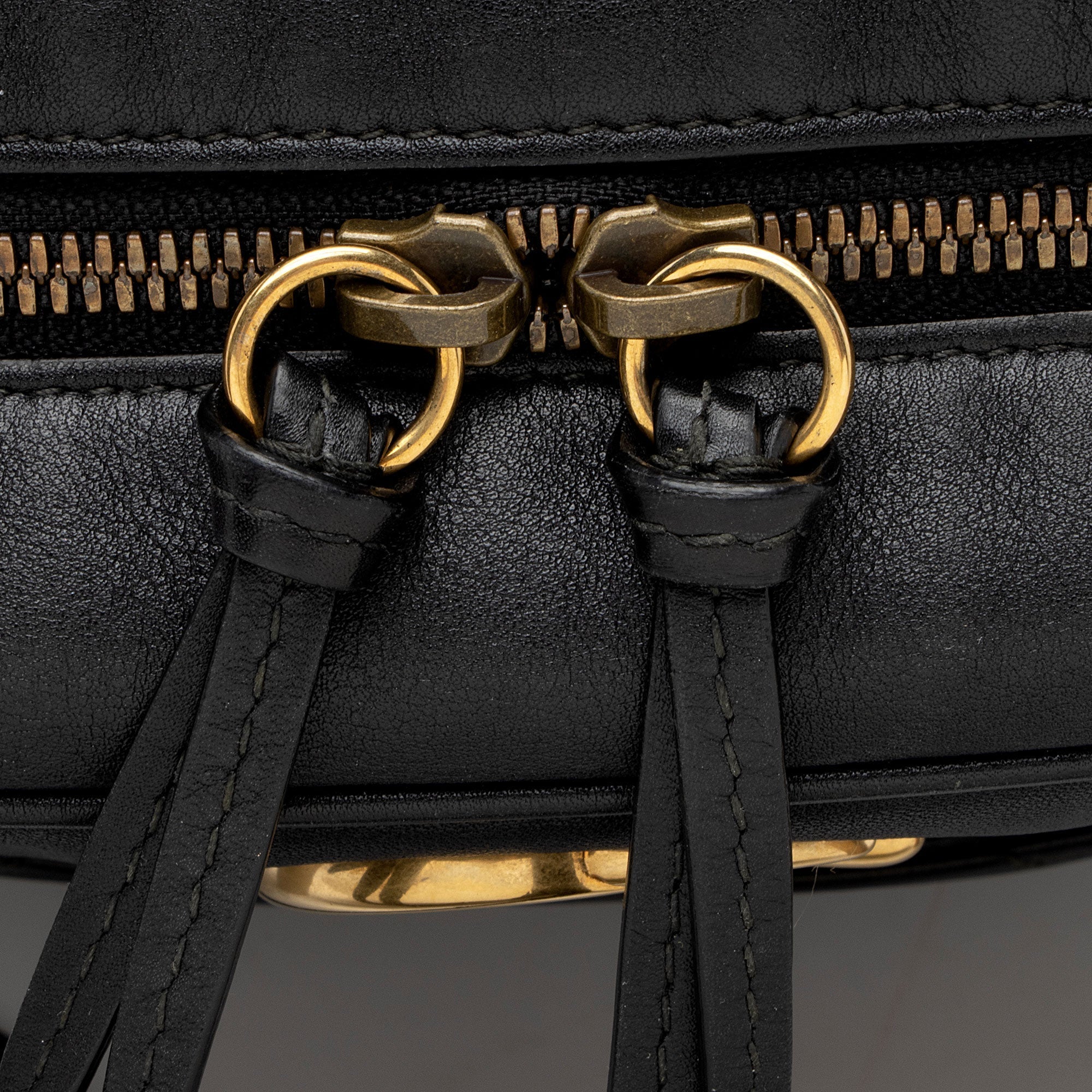 Gucci Matelasse Leather GG Marmont Large Camera Bag