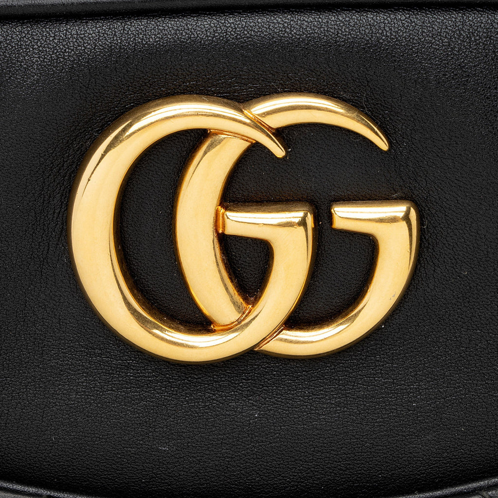 Gucci Matelasse Leather GG Marmont Large Camera Bag