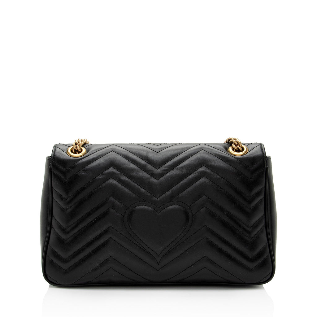 Gucci Matelasse Leather GG Marmont Medium Flap Bag (SHF-maxMO9)