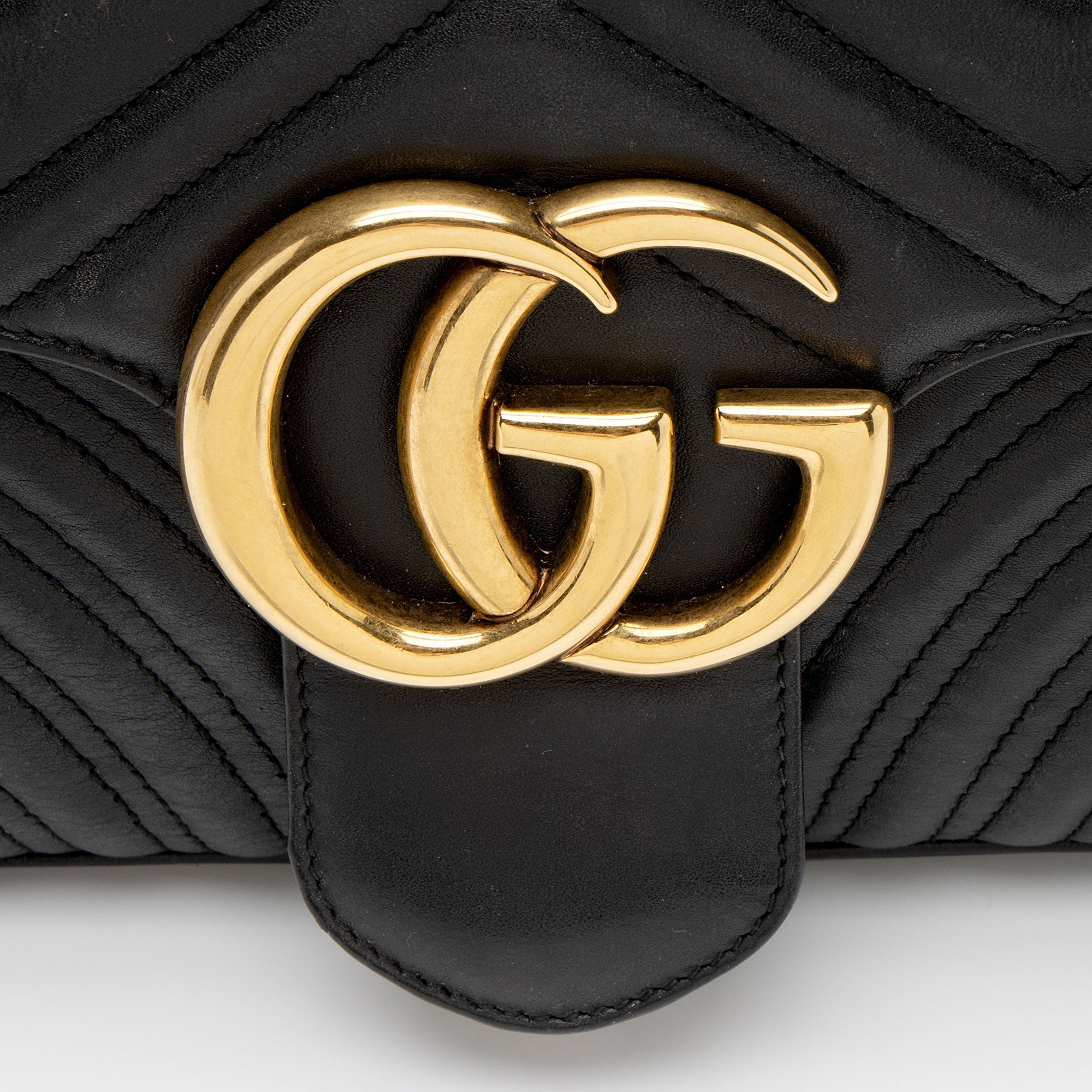 Gucci Matelasse Leather GG Marmont Medium Flap Bag