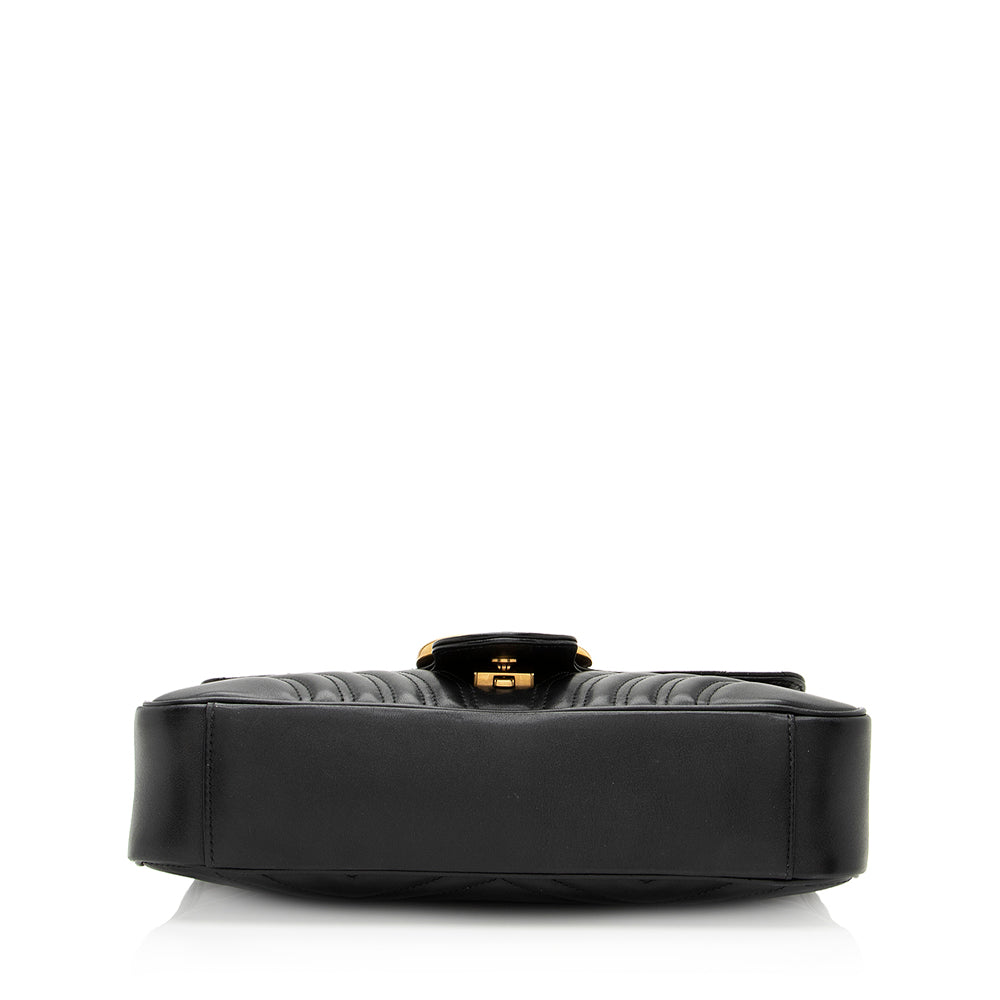 Gucci Matelasse Leather Gucci Marmont Medium Shoulder Bag (SHF-19739)