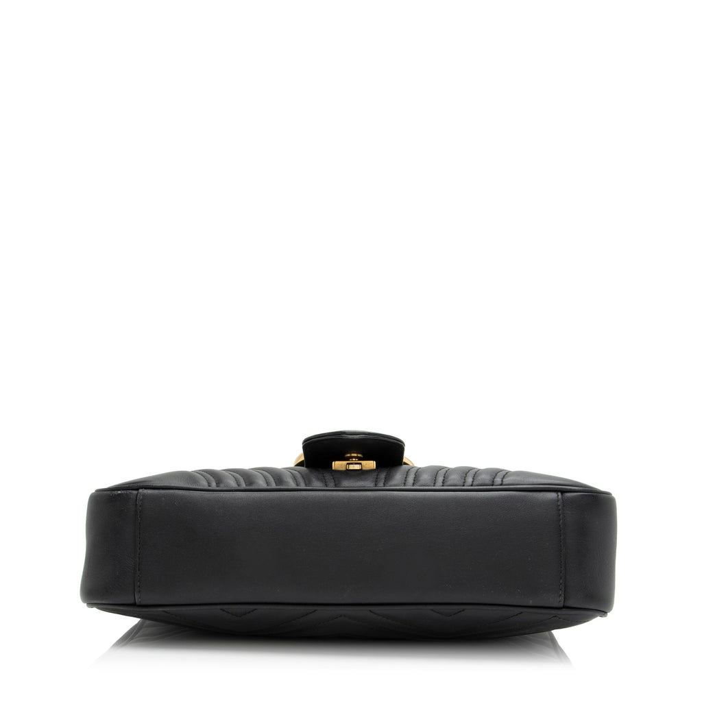Gucci Matelasse Leather GG Marmont Medium Shoulder Bag (SHF-23834)