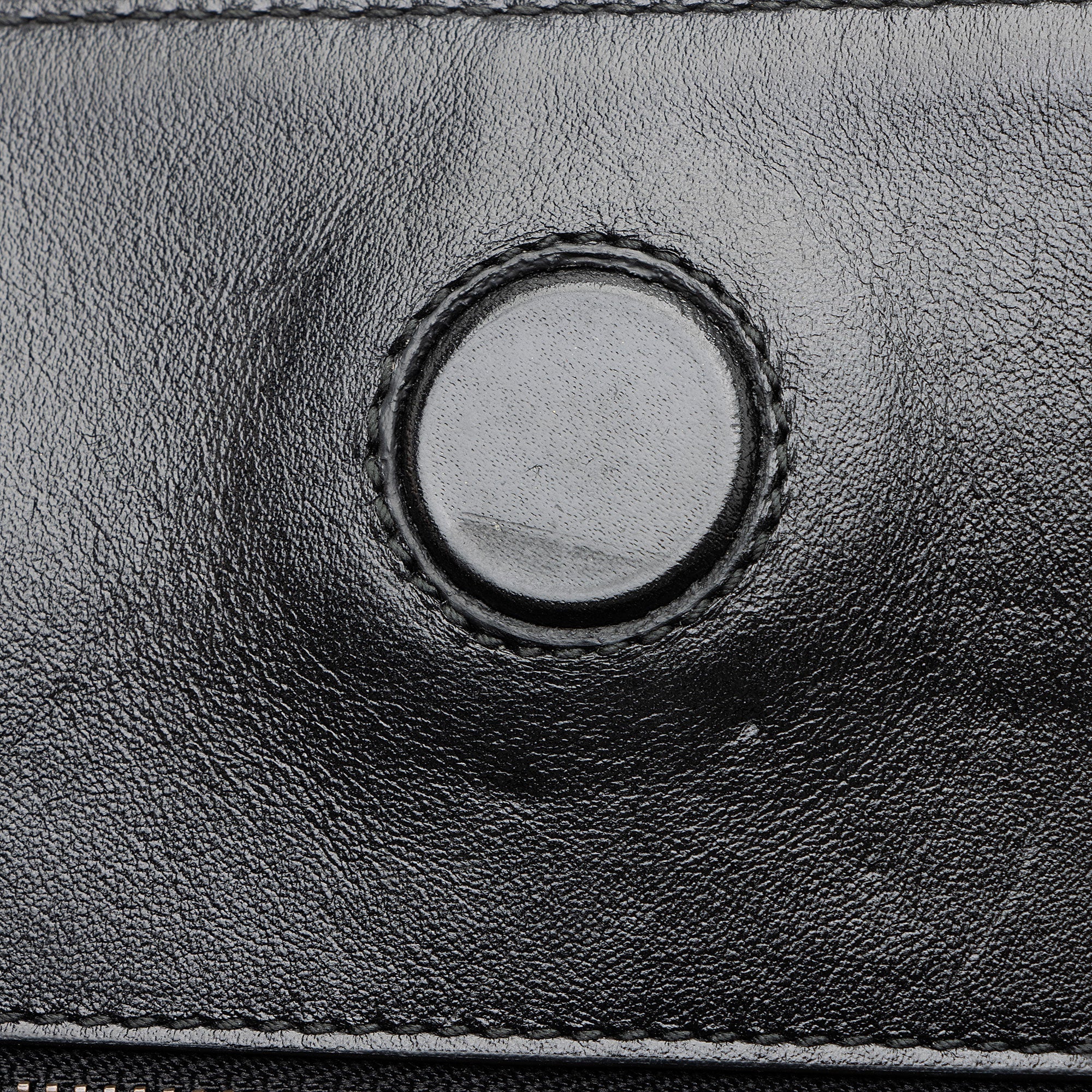 Gucci Matelasse Leather GG Marmont Medium Slim OpLB Shoulder Bag