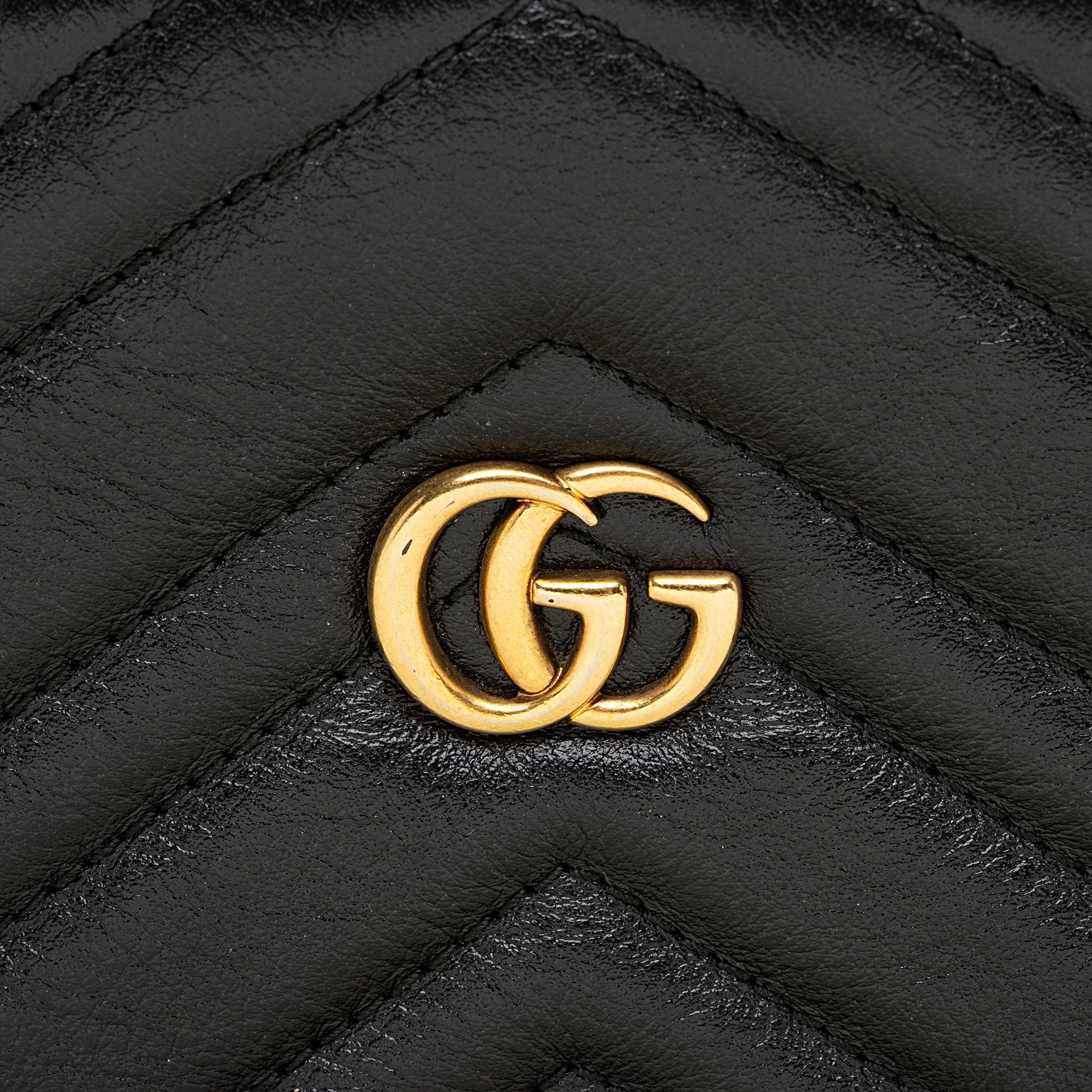 Gucci Matelasse Leather GG Marmont Medium Slim OpLB Shoulder Bag