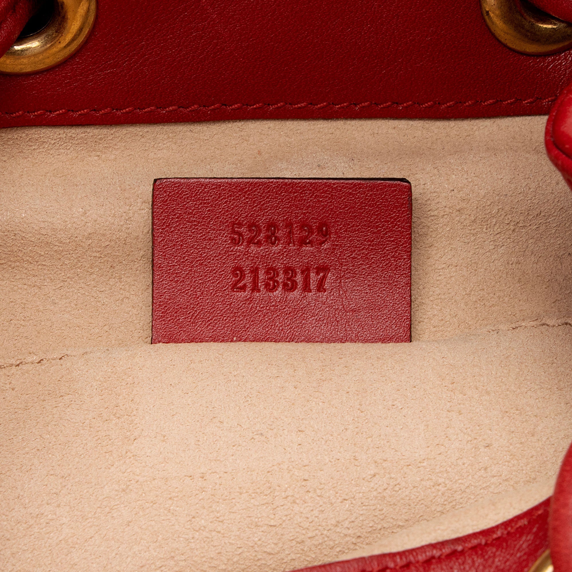 Gucci Matelasse Leather GG Marmont Mini Backpack (SHF-QNu94U)