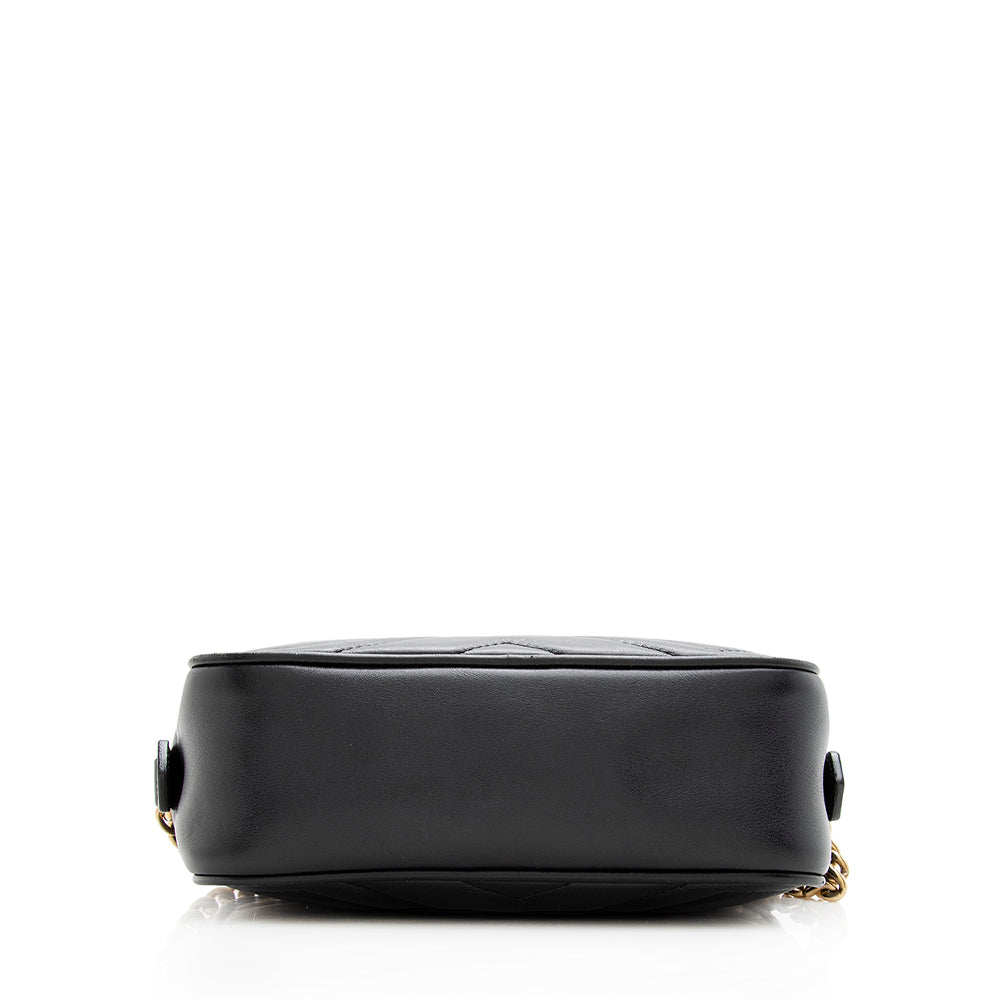 Gucci Matelasse Leather Gucci Marmont Mini Bag (SHF-19626)