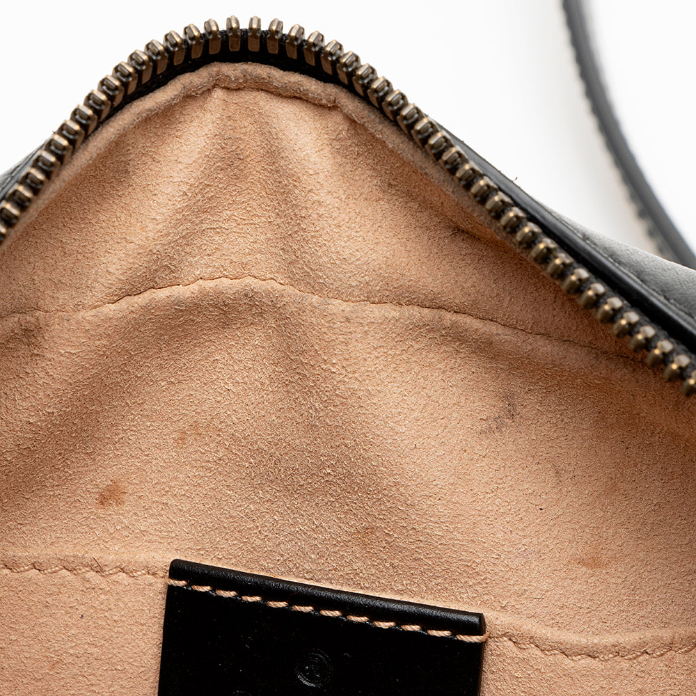 Gucci Matelasse Leather Gucci Marmont Mini Bag (SHF-21623)