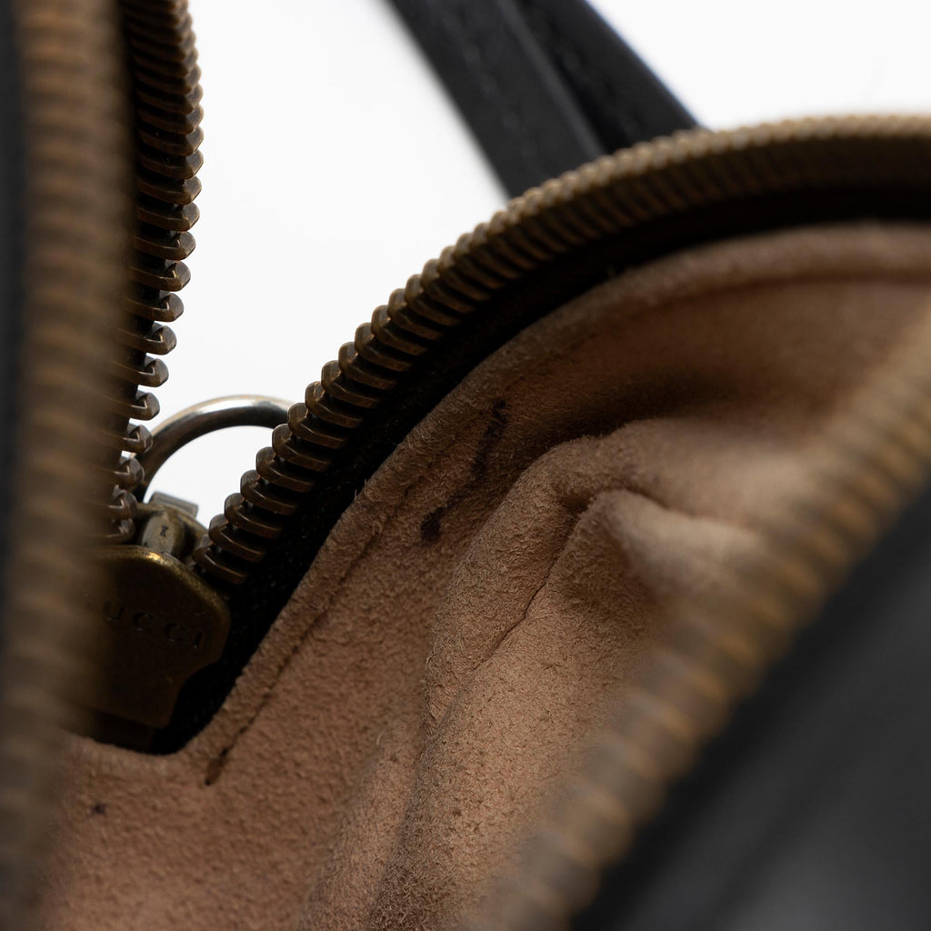 Gucci Matelasse Leather GG Marmont Mini Bag (SHF-23808)