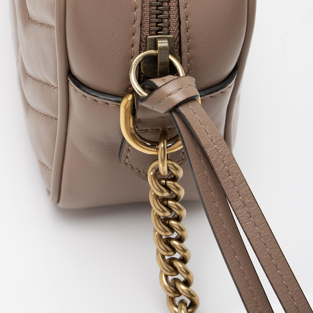 Gucci Matelasse Leather GG Marmont Mini Bag (SHF-W8HmMA)