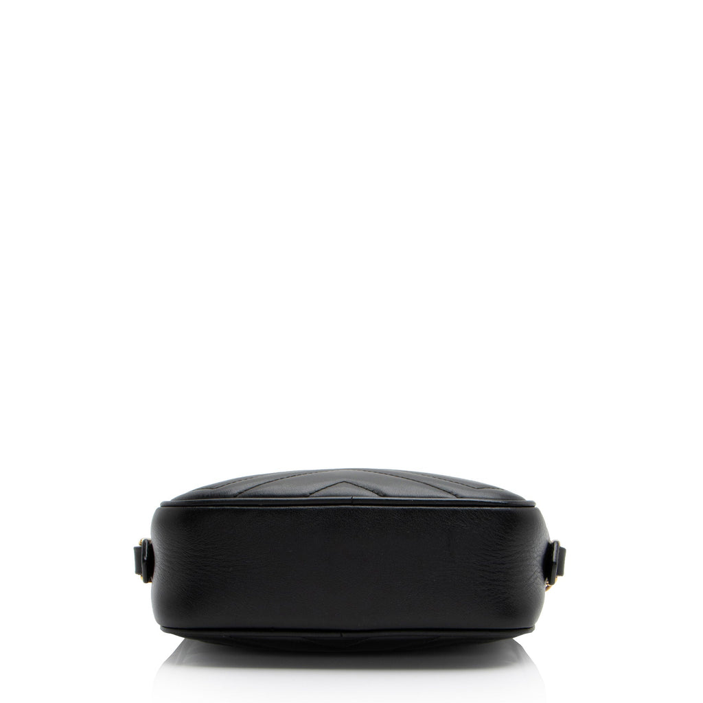 Gucci Matelasse Leather GG Marmont Mini Bag (SHF-MMurmE)