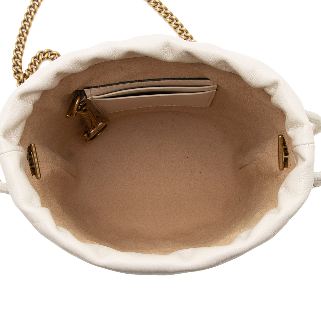 Gucci Matelasse Leather GG Marmont Mini Bucket Bag (SHF-mKaygk)