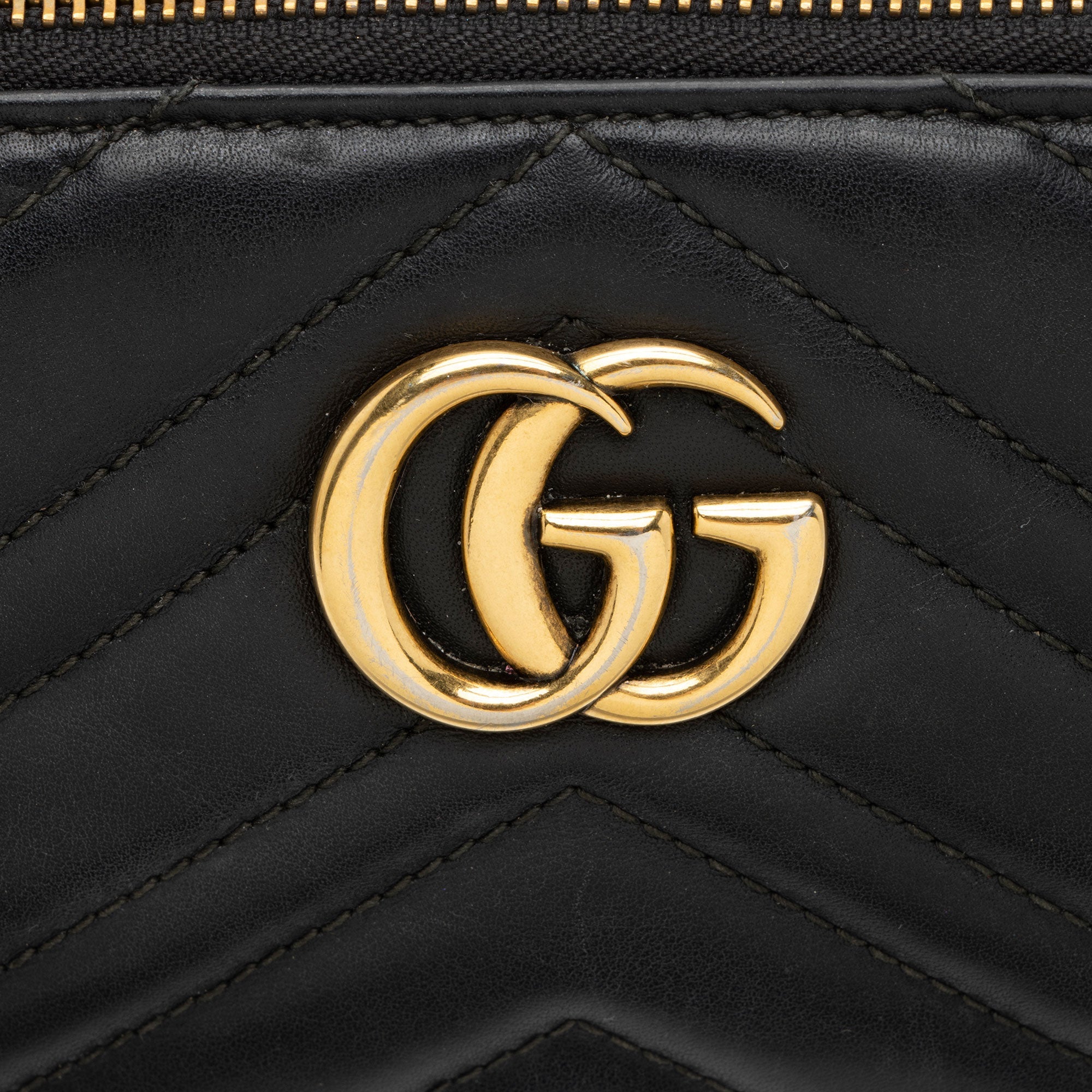 Gucci Matelasse Leather GG Marmont Mini Chain Bag (SHF-0W5BH4)