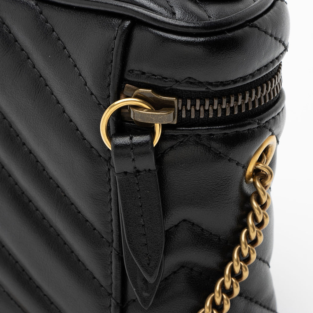 Gucci Matelasse Leather GG Marmont Mini Vanity Top Handle