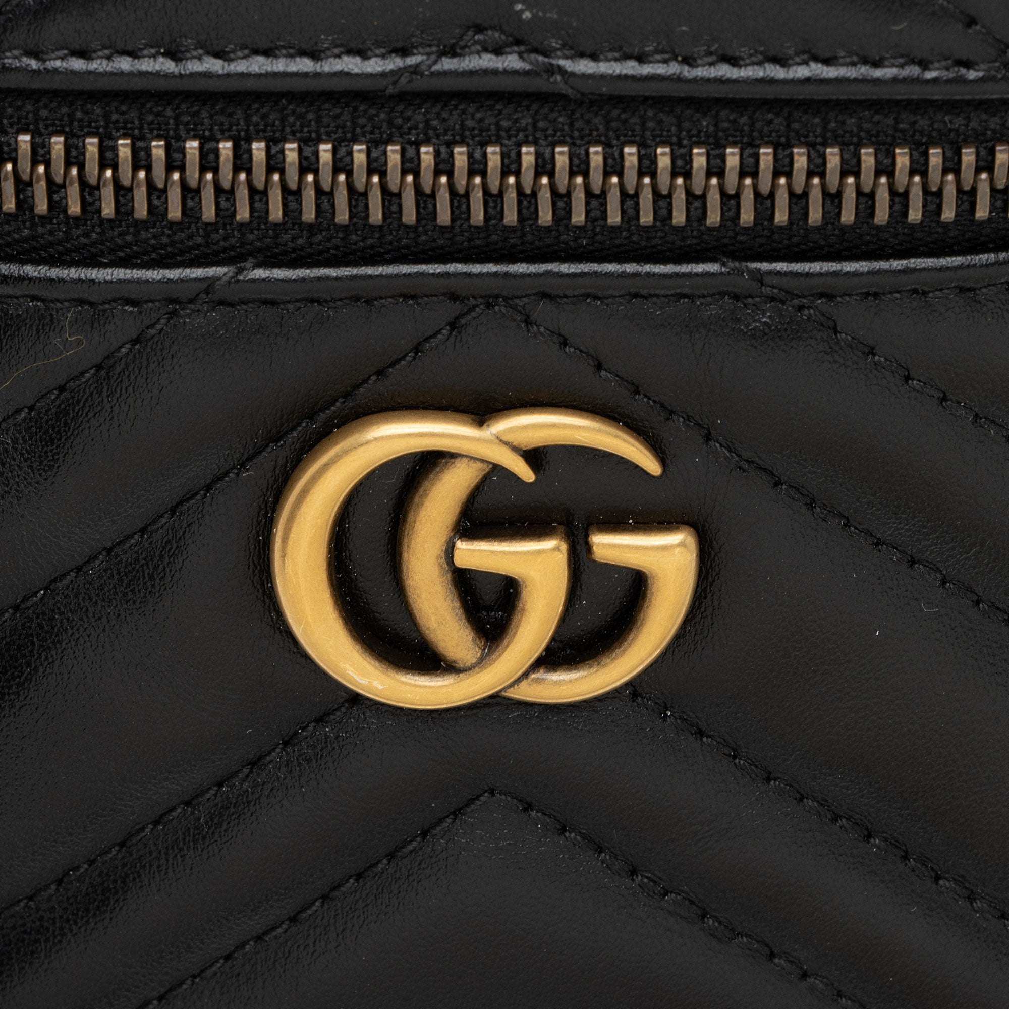 Gucci Matelasse Leather GG Marmont Mini Vanity Top Handle