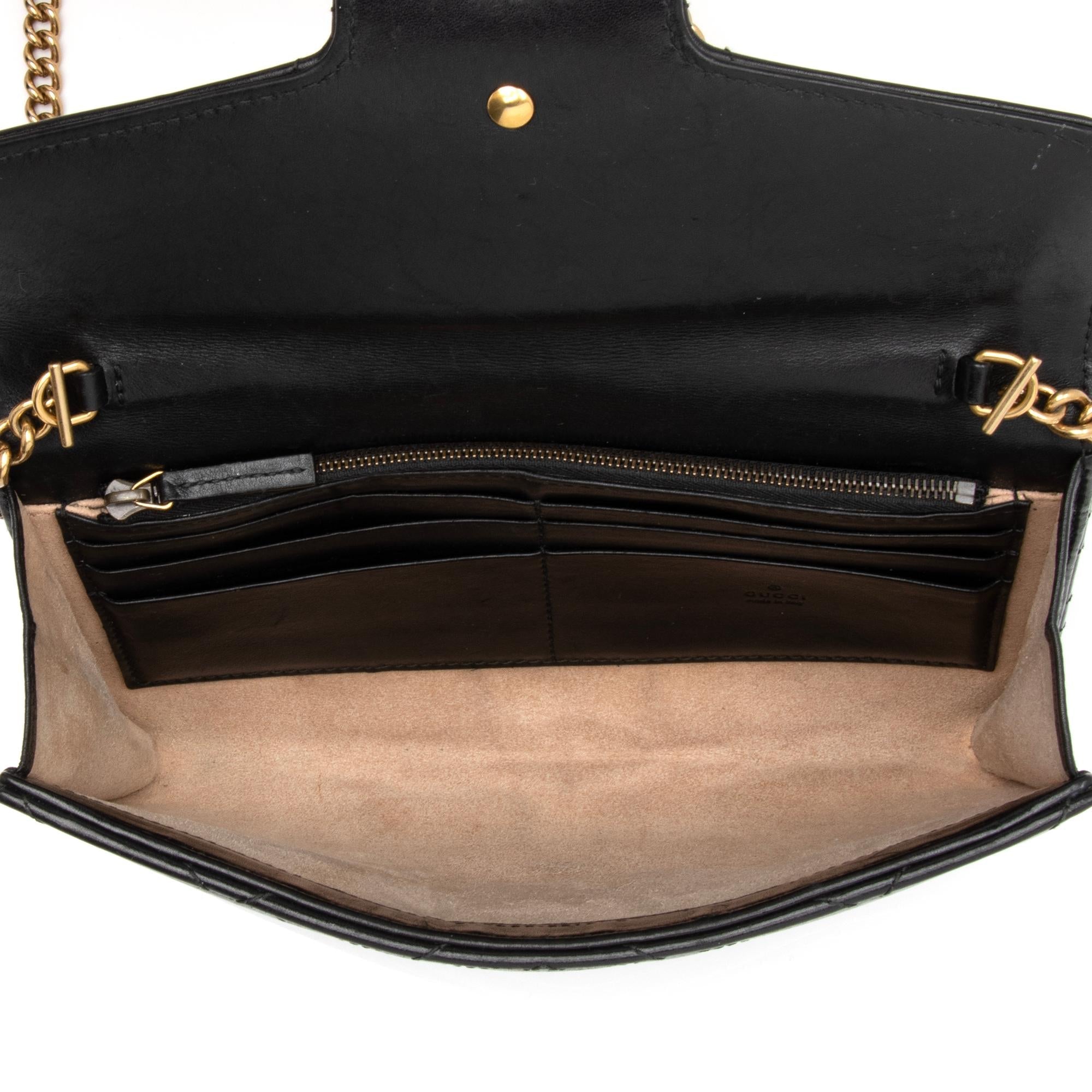 Gucci Matelasse Leather GG Marmont Mini Wallet on Chain Bag (SHF-zSUheQ)