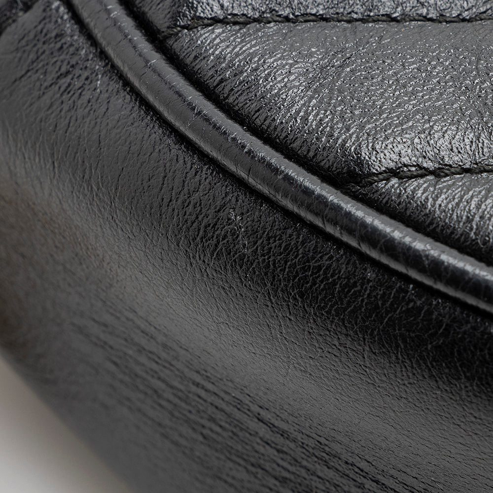 Gucci Matelasse Leather Gucci Marmont Round Mini Shoulder Bag (SHF-19018)