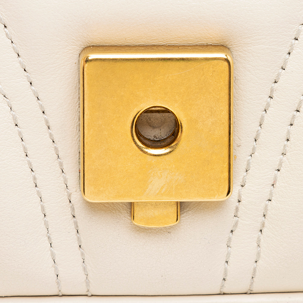 Gucci Matelasse Leather Gucci Marmont Small Bag (SHF-20501)