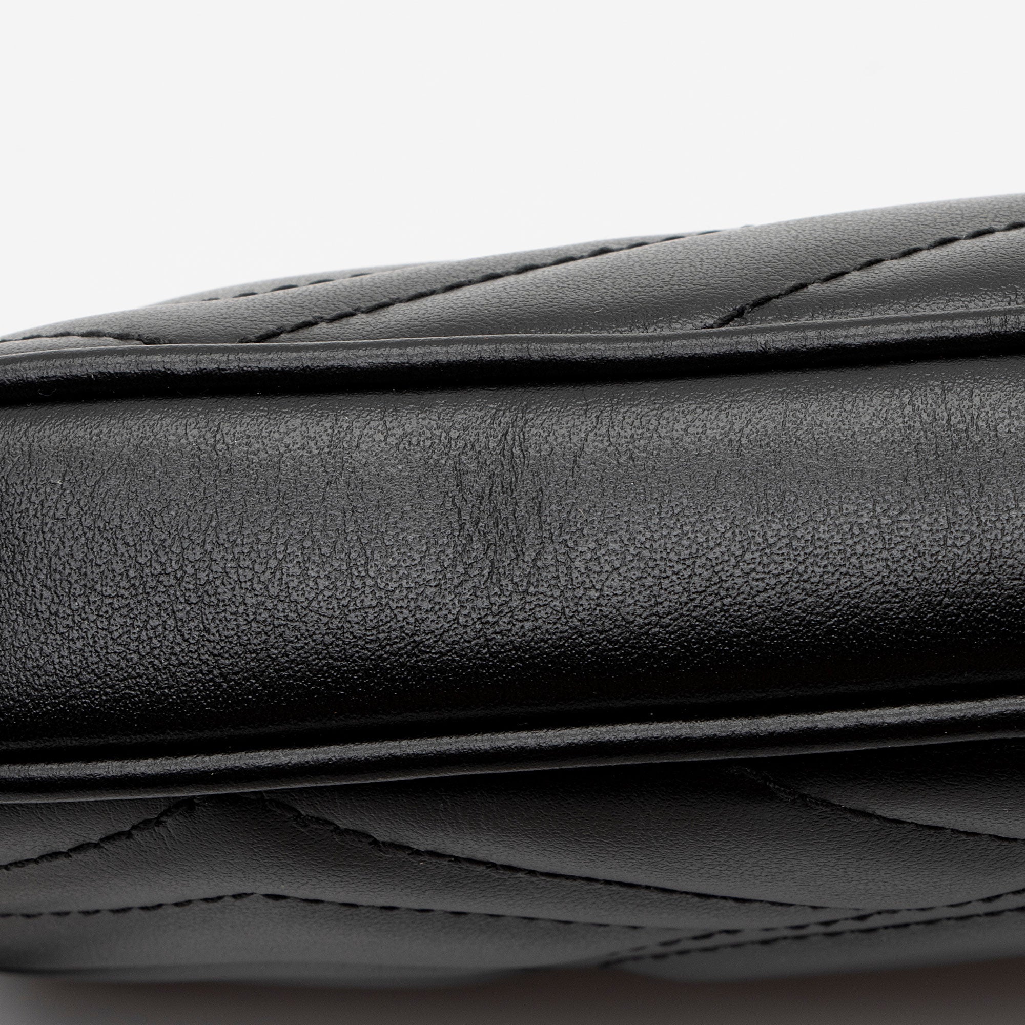 Gucci Matelasse Leather GG Marmont Small Crossbody (SHF-uIfq9U)