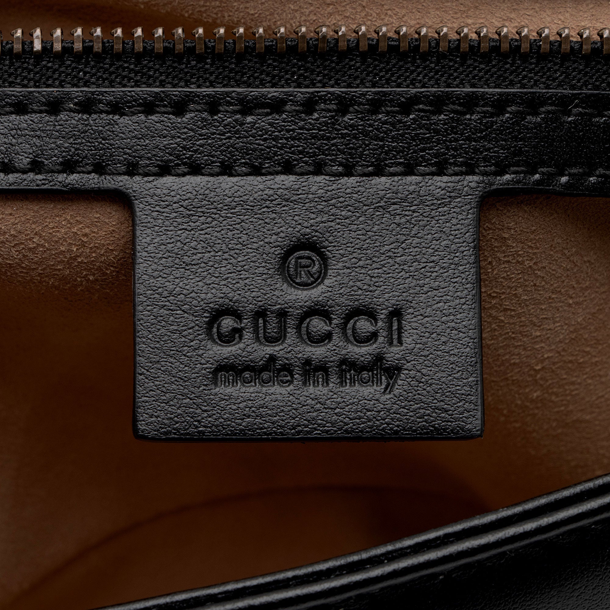 Gucci Matelasse Leather GG Marmont Small Flap Bag (SHF-lcLQ2a)