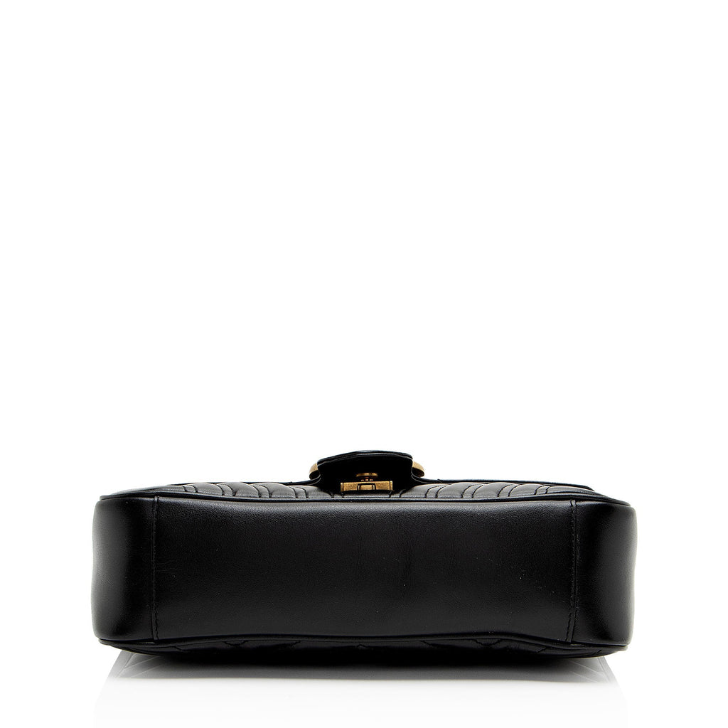 Gucci Matelasse Leather GG Marmont Medium Flap Bag