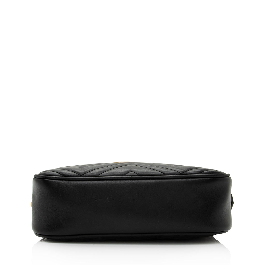 Gucci Matelasse Leather GG Marmont Small Shoulder Bag (SHF-8WEwIl)