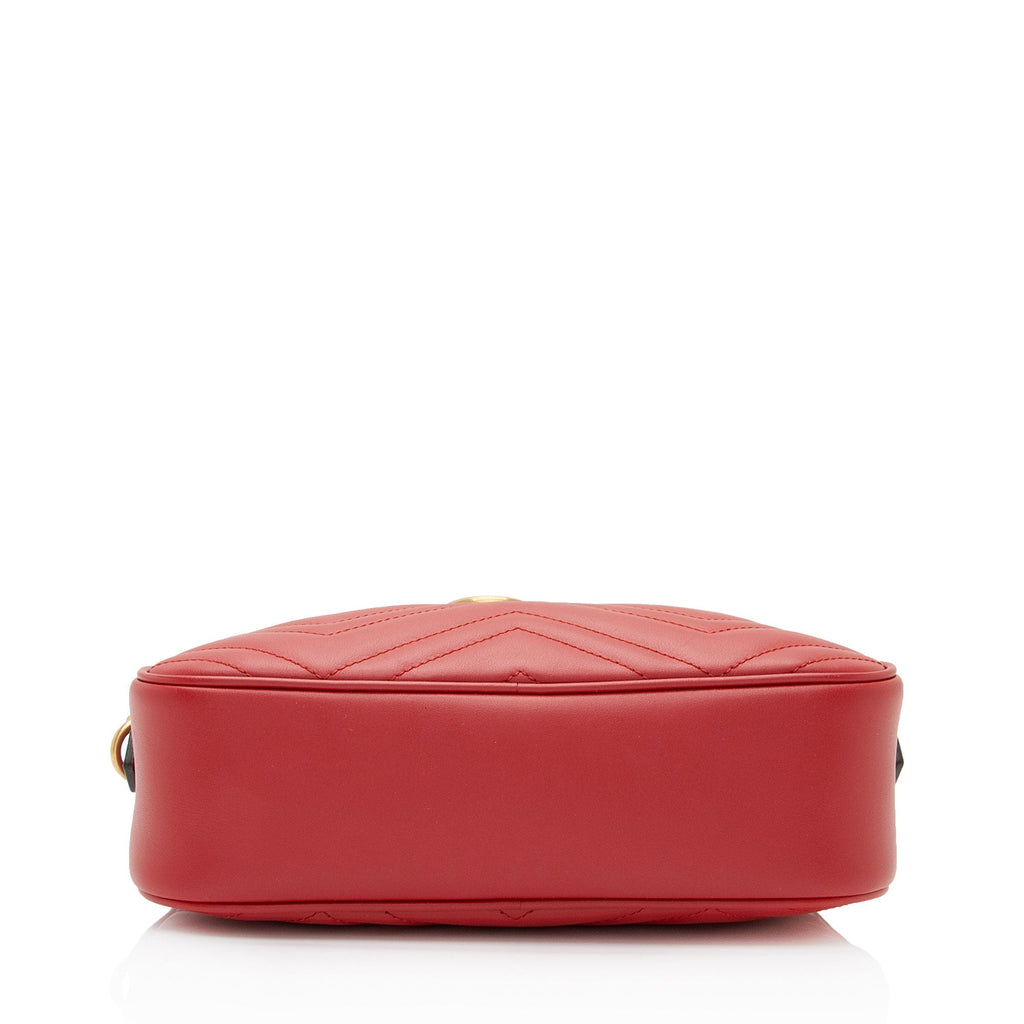 Gucci Matelasse Leather GG Marmont Small Shoulder Bag (SHF-tXCZHO)