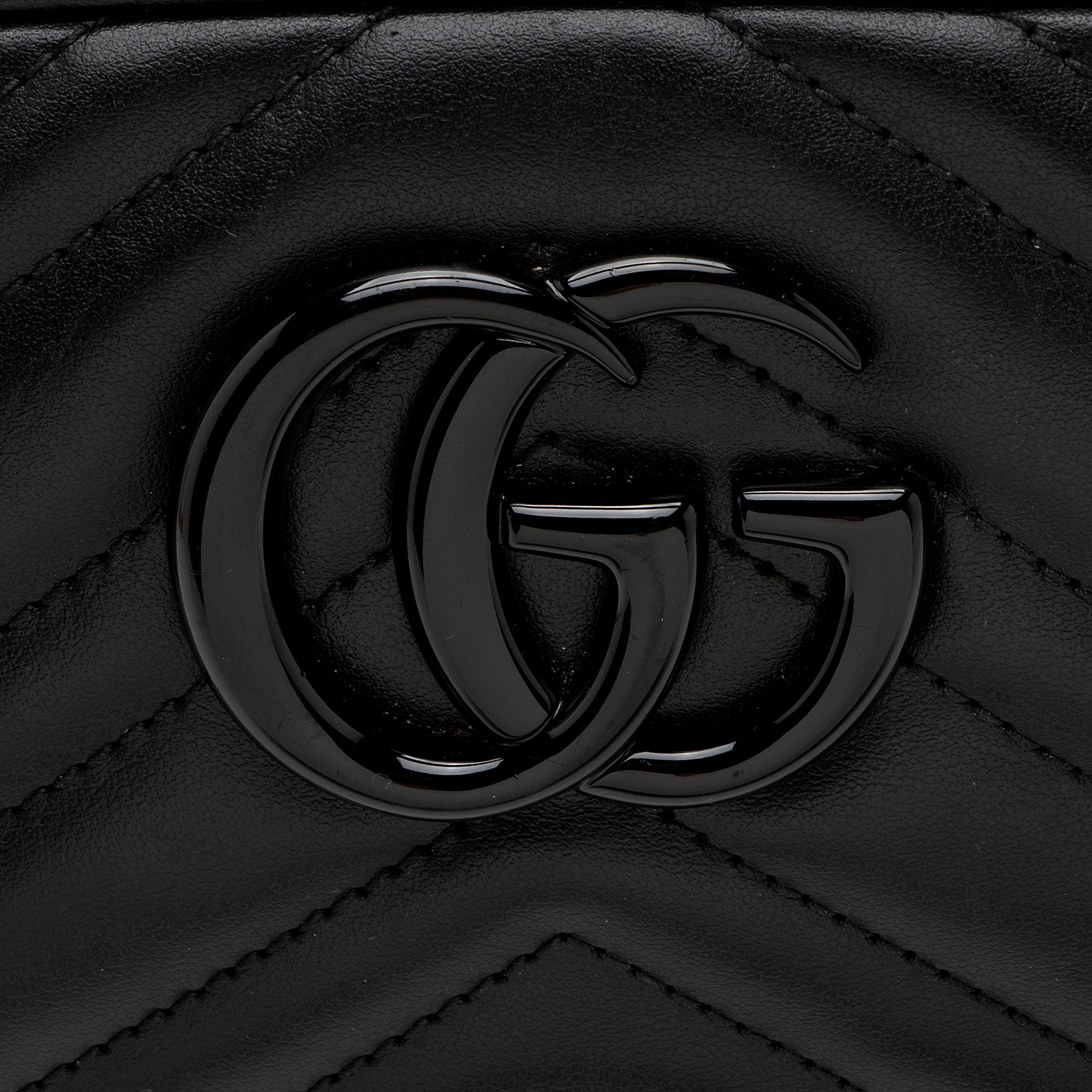 Gucci Matelasse Leather GG Marmont Small Shoulder Bag (SHF-sIFM1C)