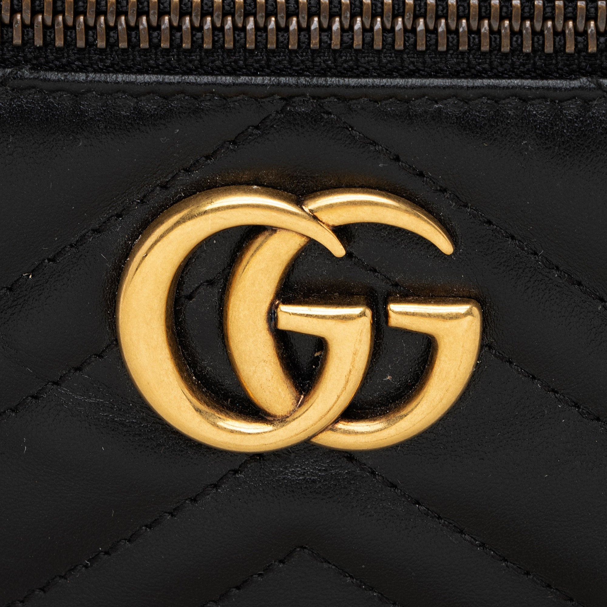 Gucci Matelasse Leather GG Marmont Small Vanity Top Handle