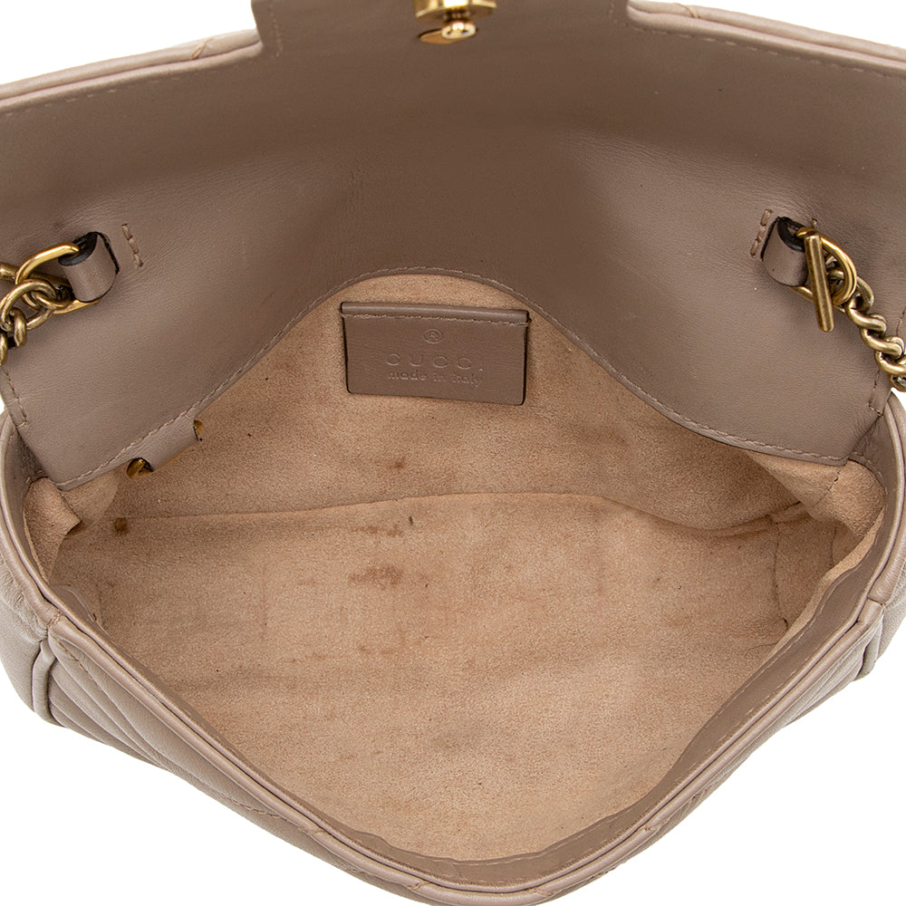 Gucci Matelasse Leather Gucci Marmont Super Mini Bag (SHF-18598)