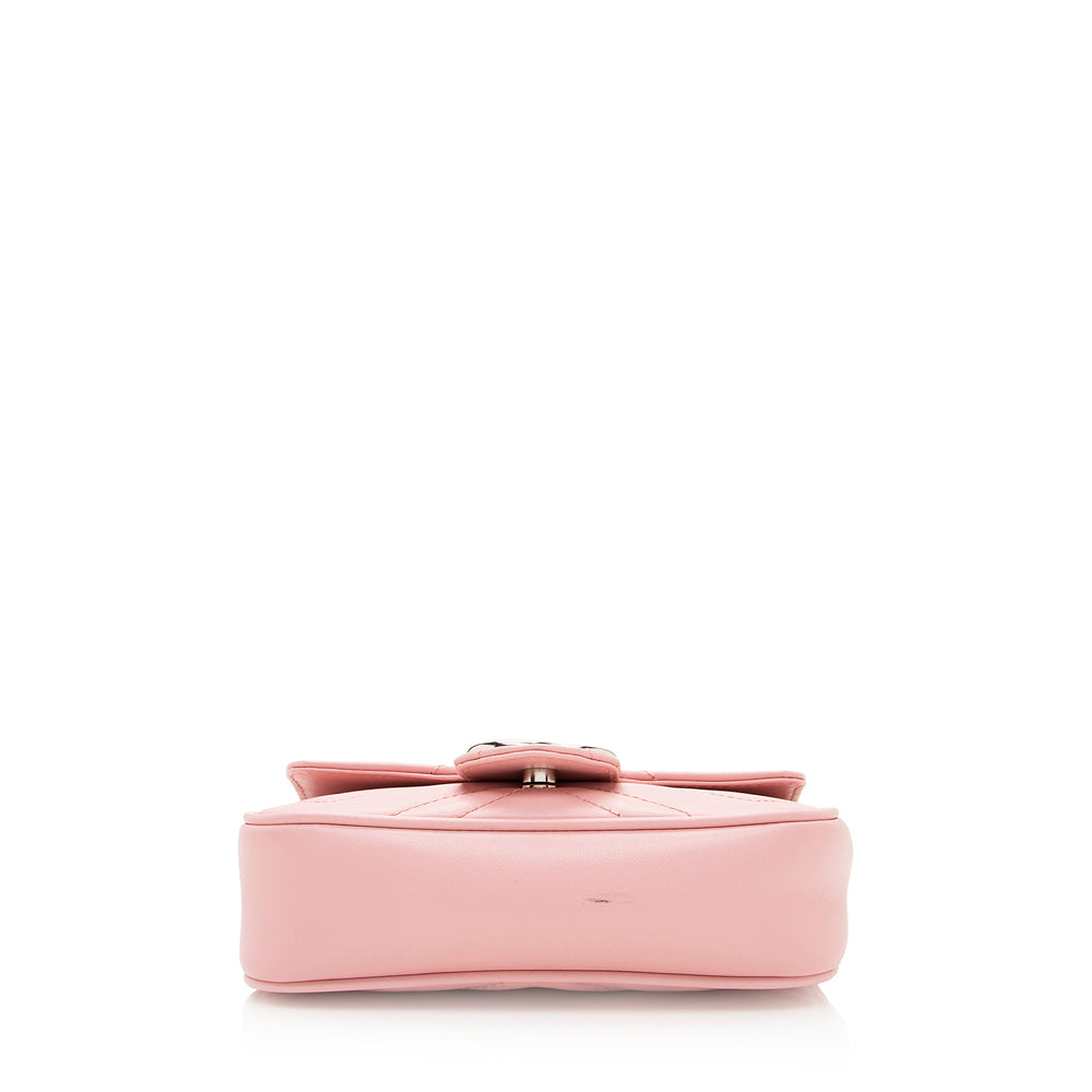Gucci Matelasse Leather Gucci Marmont Super Mini Bag (SHF-19506)