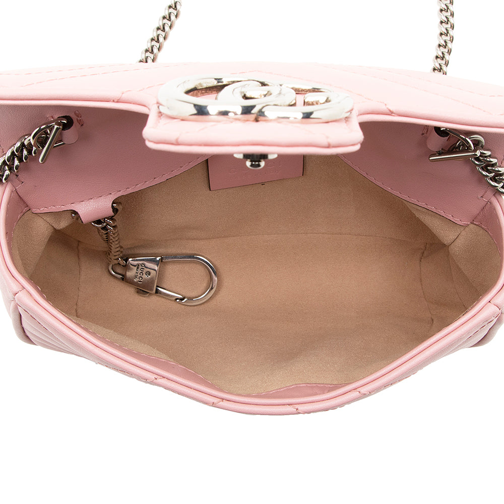 Gucci Matelasse Leather Gucci Marmont Super Mini Bag (SHF-19506)