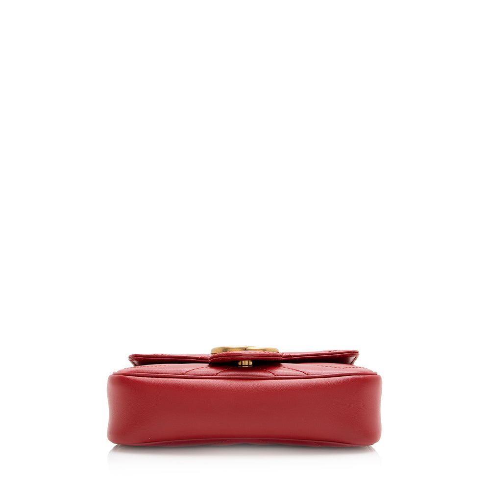 Gucci Matelasse Leather Gucci Marmont Super Mini Bag (SHF-20917)