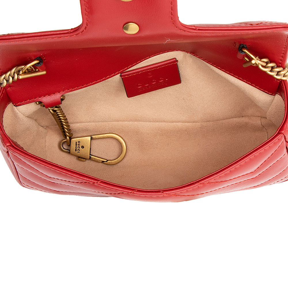 Gucci Matelasse Leather Gucci Marmont Super Mini Bag (SHF-20917)
