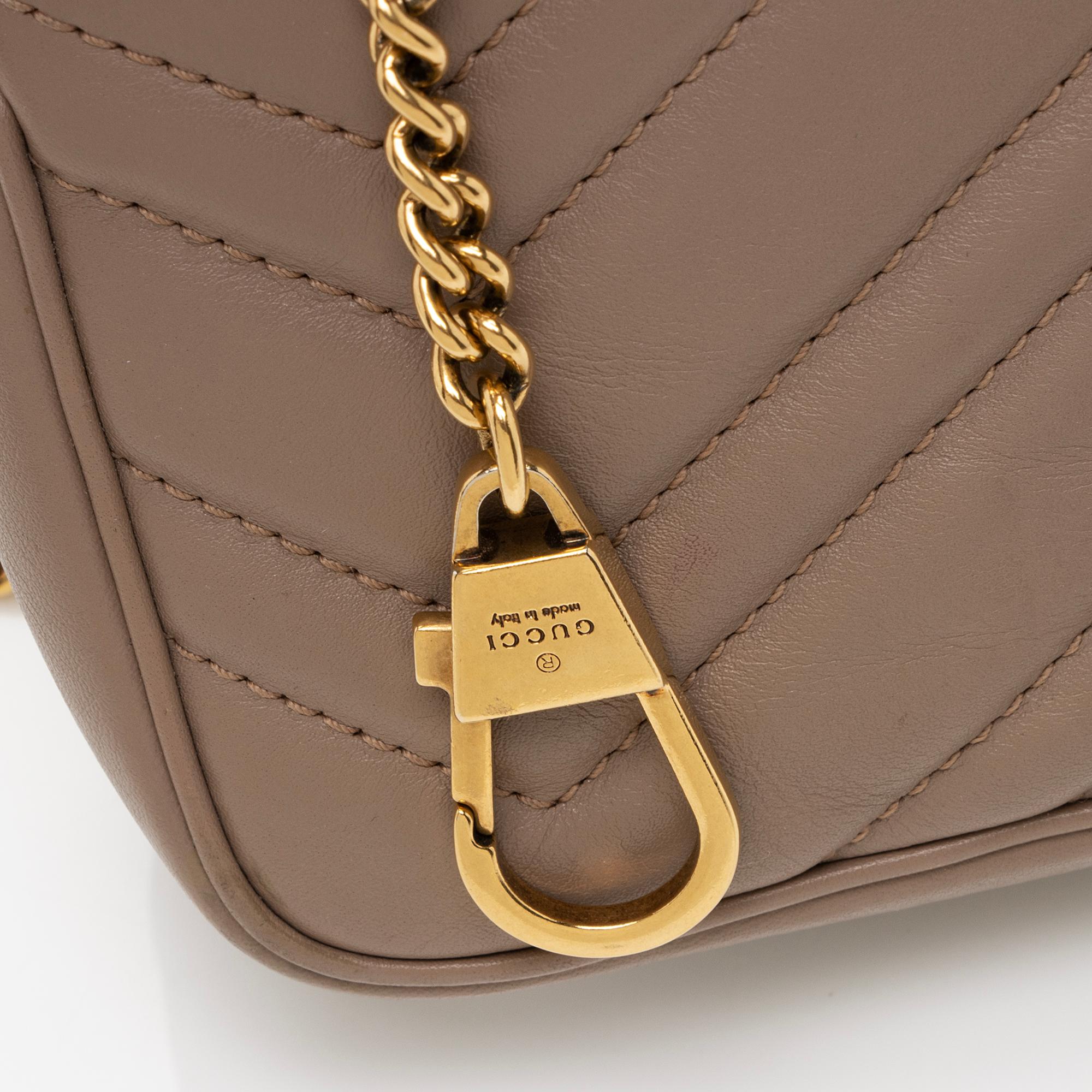 Gucci Matelasse Leather GG Marmont Super Mini Bag (SHF-5Cn5zY)