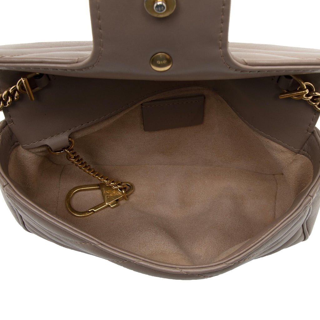 Gucci Matelasse Leather GG Marmont Super Mini Bag (SHF-5Cn5zY)