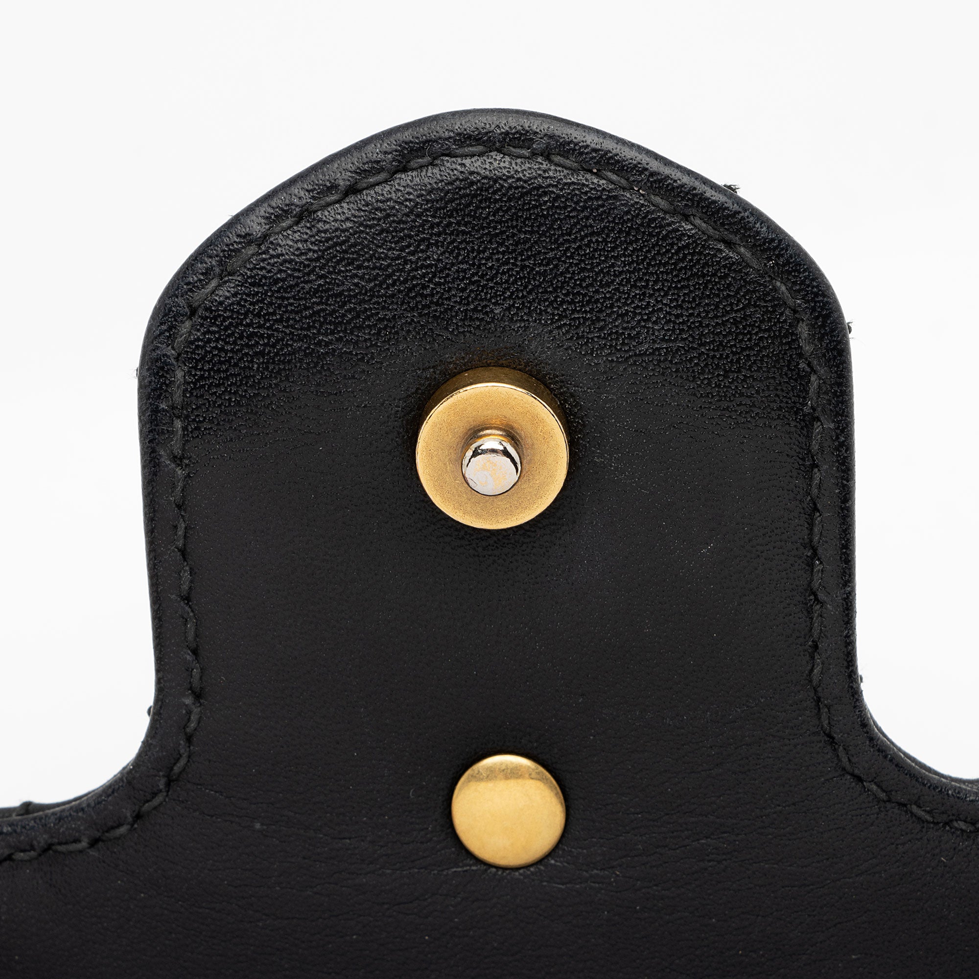 Gucci Matelasse Leather GG Marmont Super Mini Bag (SHF-PG5W8B)