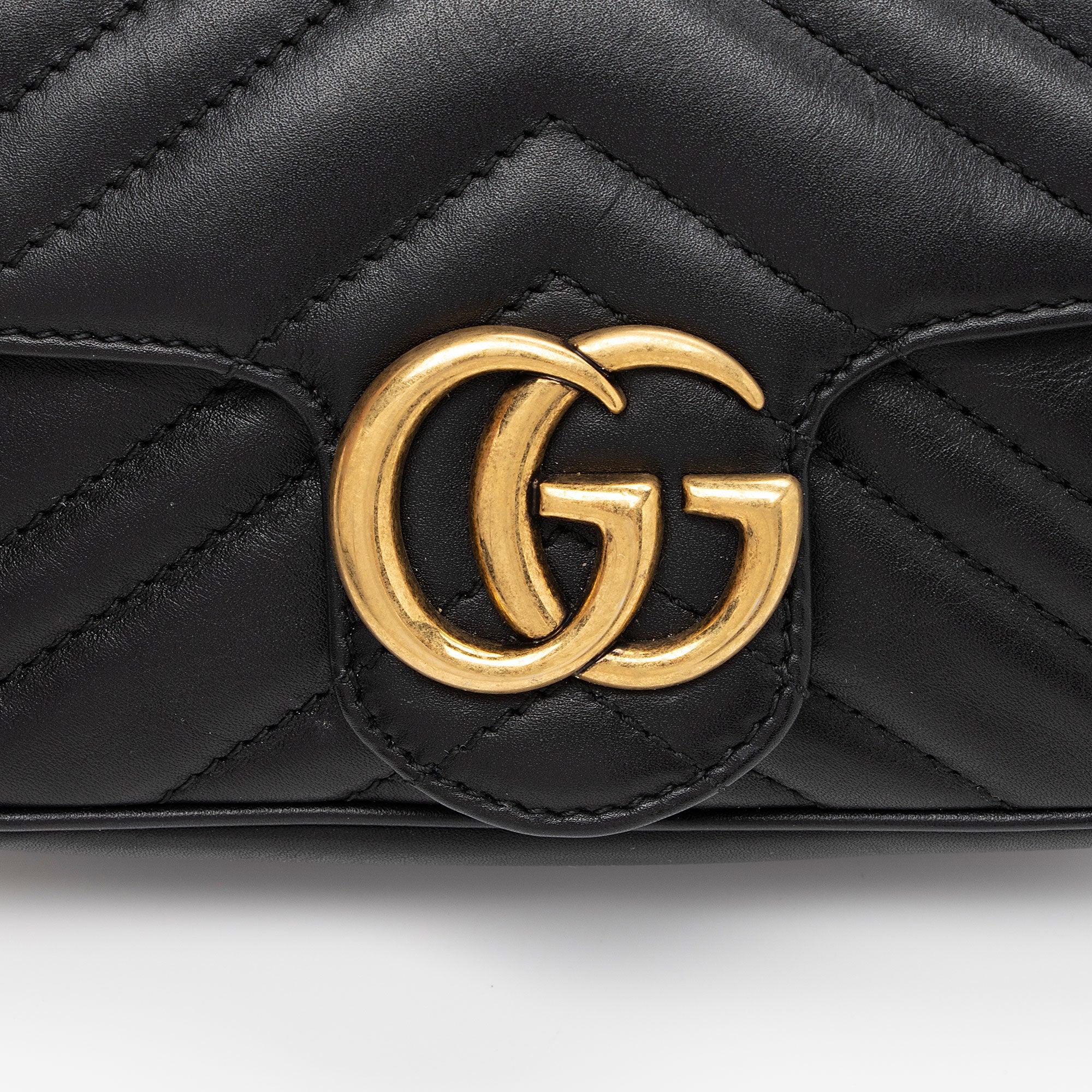 Gucci Matelasse Leather GG Marmont Super Mini Flap Bag (SHF-a6vrvo)