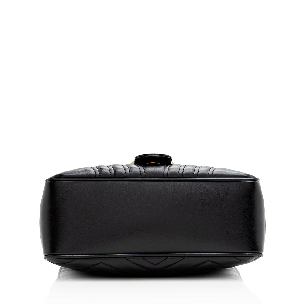 Gucci Matelasse Leather Gucci Marmont Top Handle Zip Around Small Shoulder Bag (SHF-21375)
