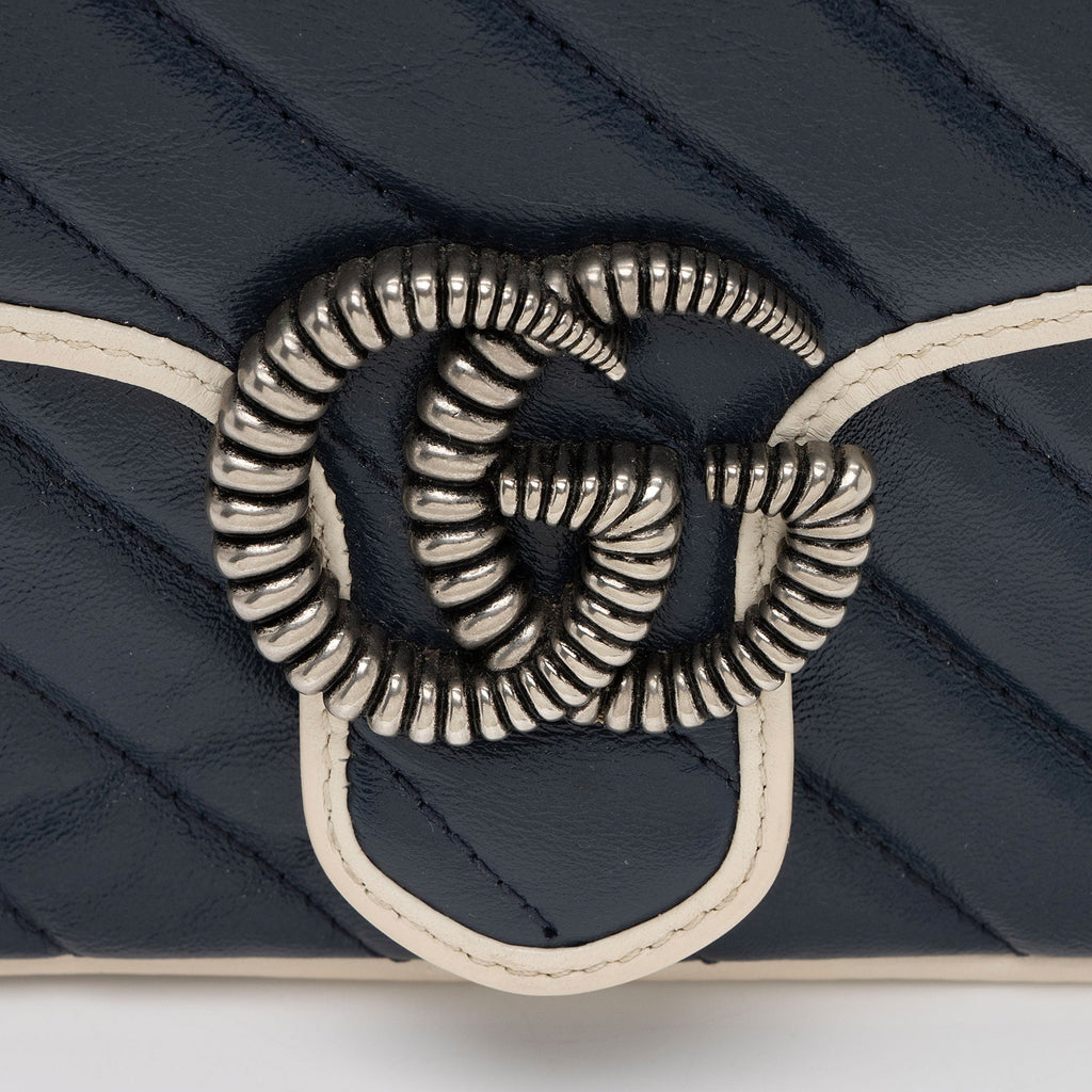 Gucci Matelasse Leather Torchon GG Marmont Mini Top Handle (SHF-MlSIP6)