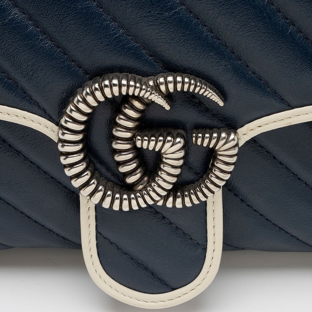 Gucci Matelasse Leather Torchon GG Marmont Small Flap Shoulder Bag (SHF-fZFBg1)